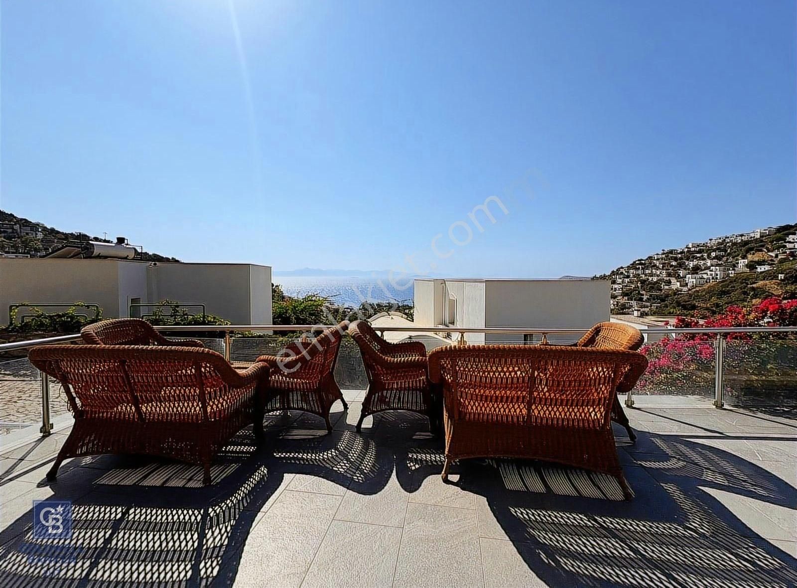 Gümüşlük'te Deniz Manzaralı Ve Bakımlı Villa - Görsel 12