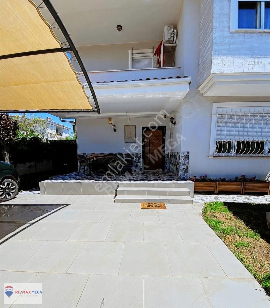 Döşemealtı Yeşilbayırda 5+1 Müstakil Trıplex Villa - Görsel 23