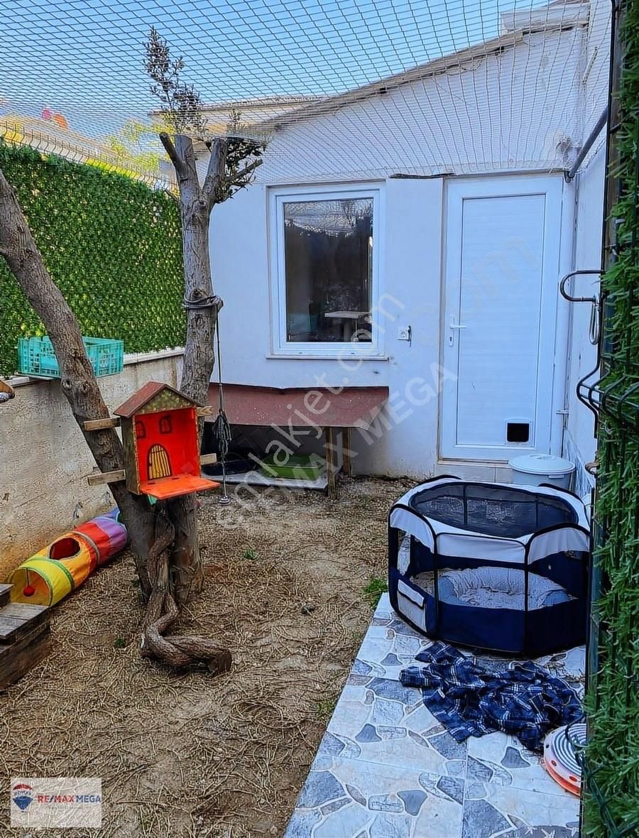 Döşemealtı Yeşilbayırda 5+1 Müstakil Trıplex Villa - Görsel 15