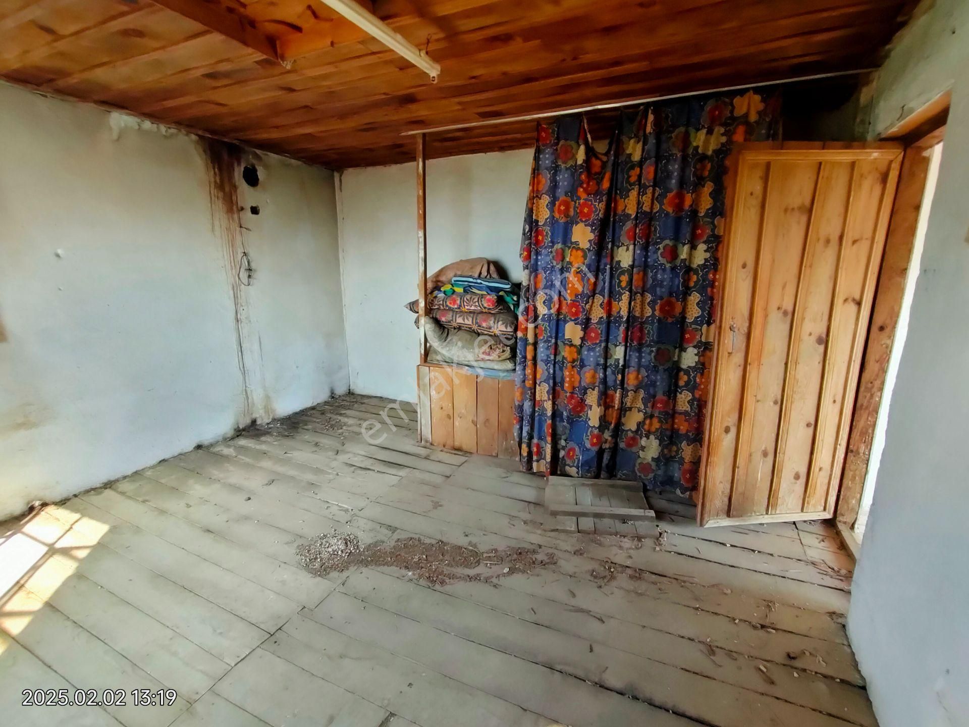 Nazilli Uzunçam Mahallesinde Satılık Müstakil Bahçeli Köy Evi - Görsel 19