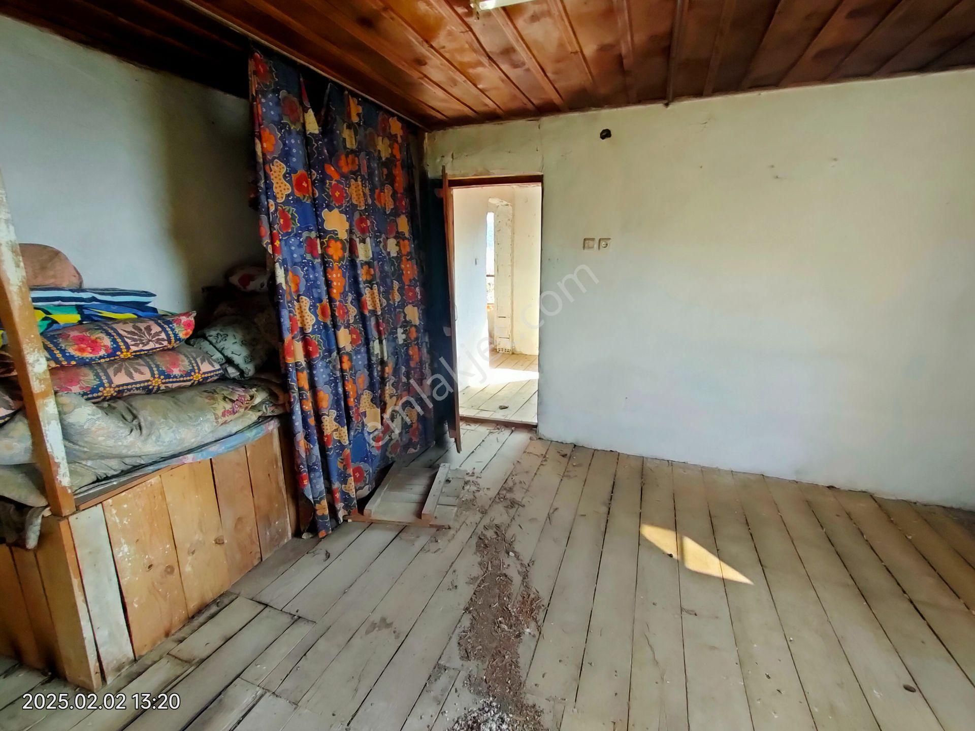 Nazilli Uzunçam Mahallesinde Satılık Müstakil Bahçeli Köy Evi - Görsel 18