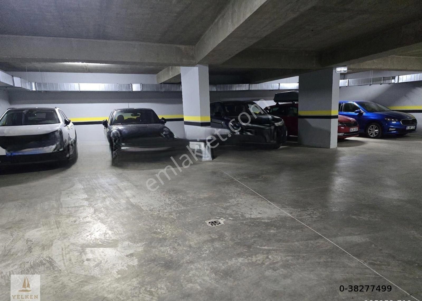 Suadiye'de Bağdat'a Yakın 2+1 Balkonlu 2 Yıllık - Görsel 9