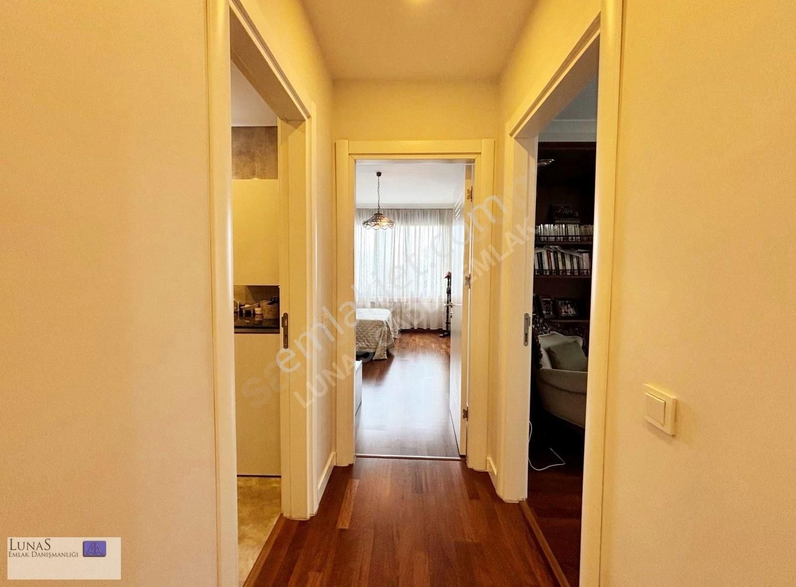 Göztepe Tanzimat Sk.da 117 M2 Net 3+1 Rezidans Dairesi - Görsel 13