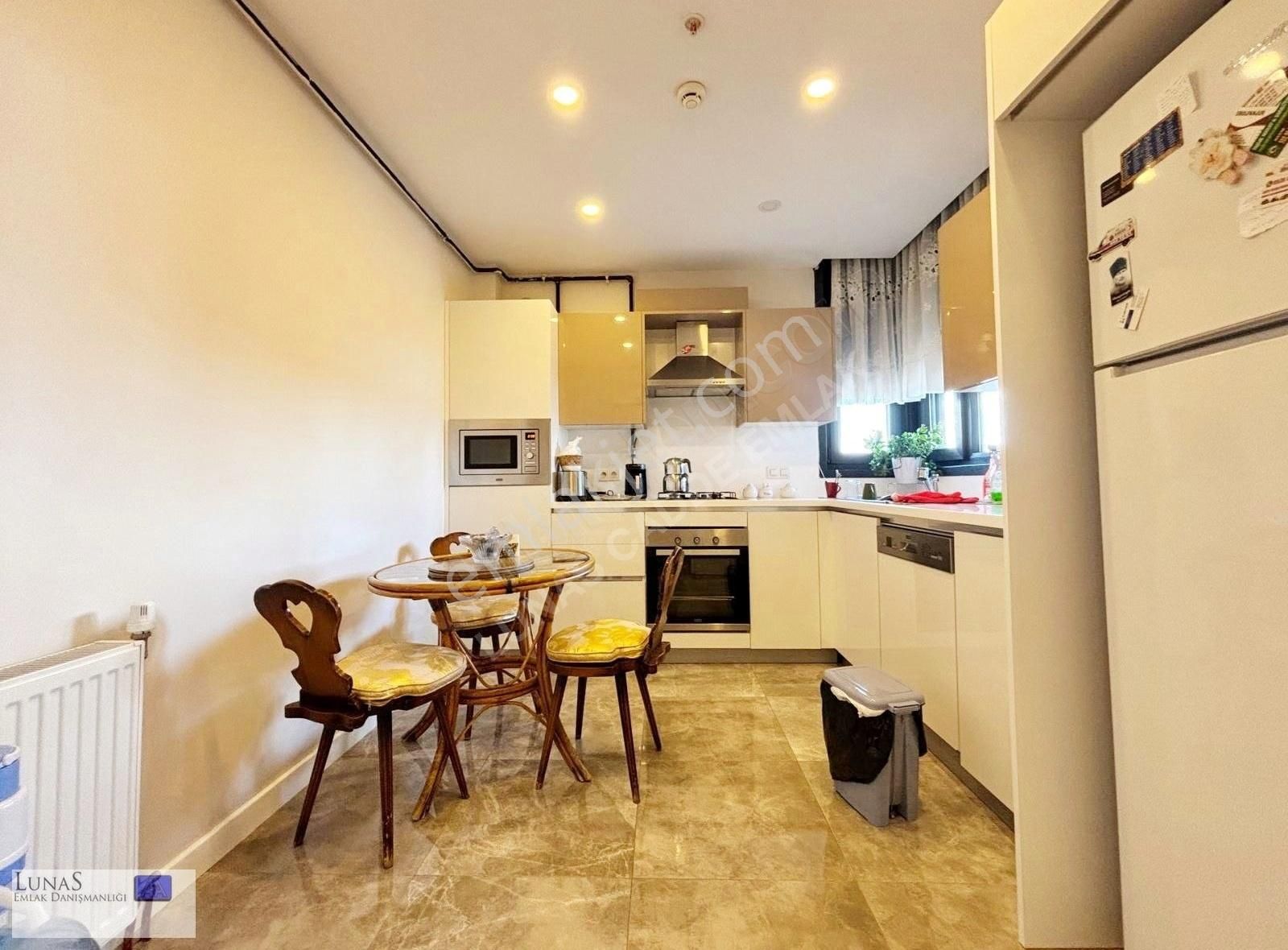 Göztepe Tanzimat Sk.da 117 M2 Net 3+1 Rezidans Dairesi - Görsel 25