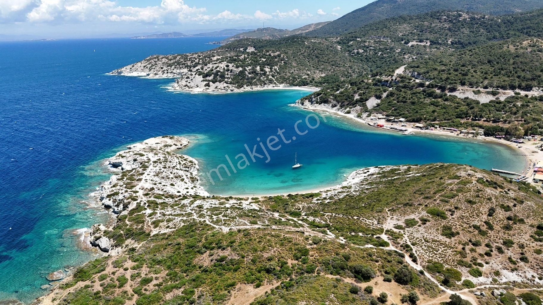 Foça Da Denize 1 Km Müstakil Havuzlu Bahçeli Villa - Görsel 5