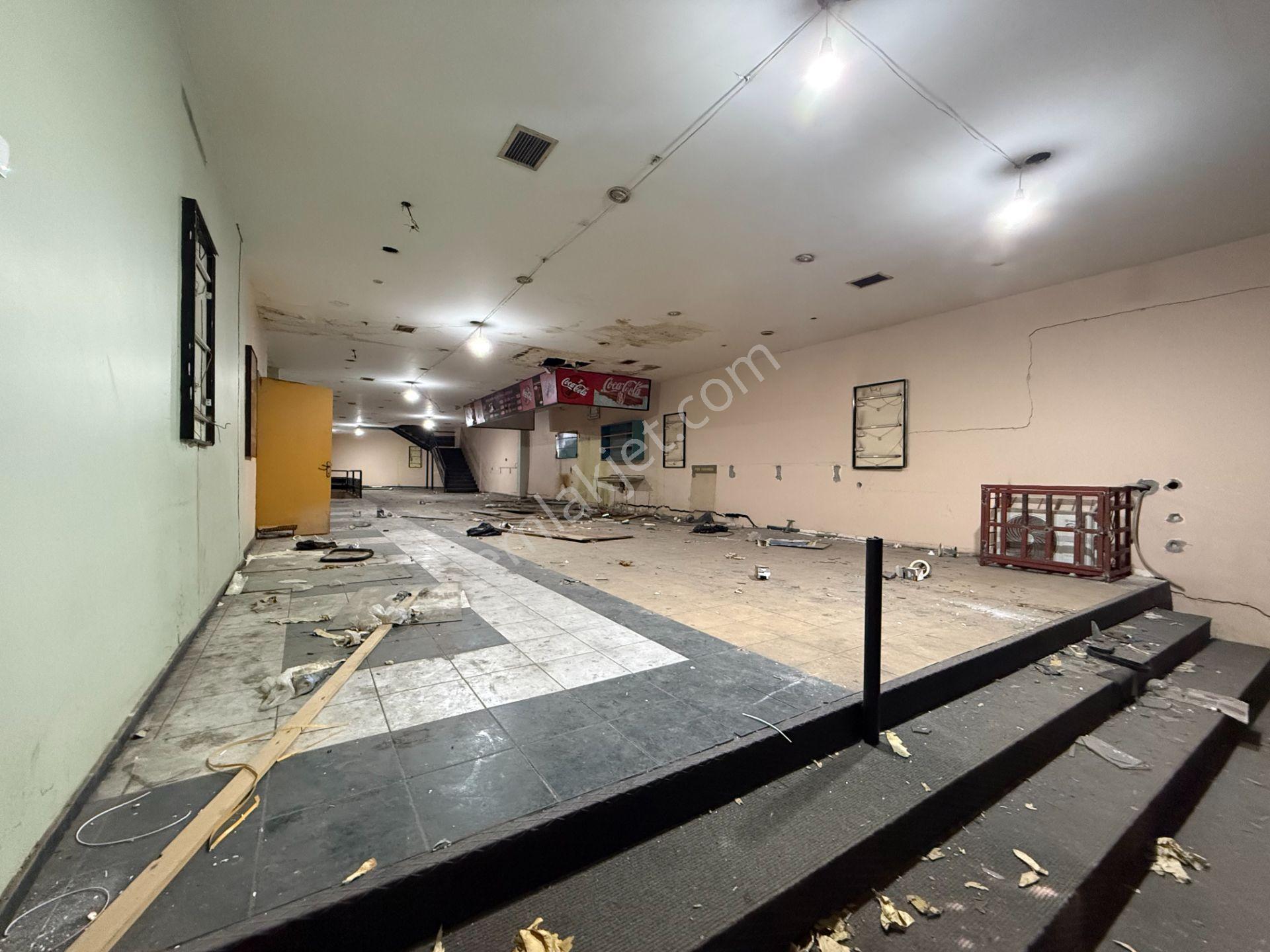 Galeria İş Merkezinde 2000 M2 İşyeri (sinema Bölümü) - Görsel 7