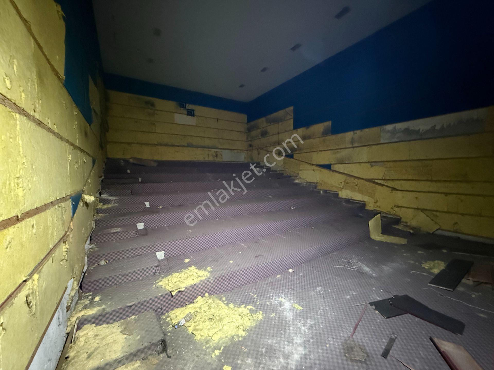 Galeria İş Merkezinde 2000 M2 İşyeri (sinema Bölümü) - Görsel 12