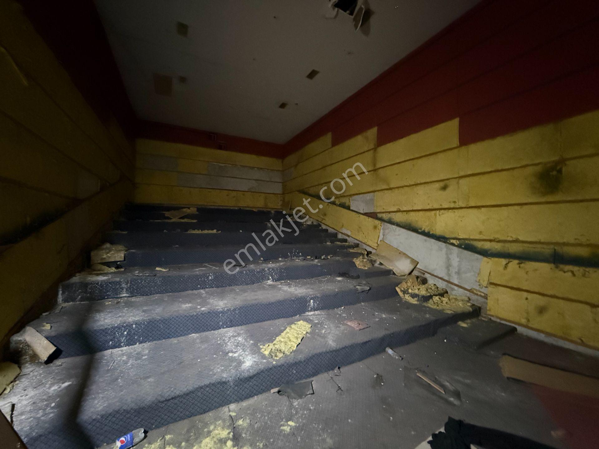 Galeria İş Merkezinde 2000 M2 İşyeri (sinema Bölümü) - Görsel 10