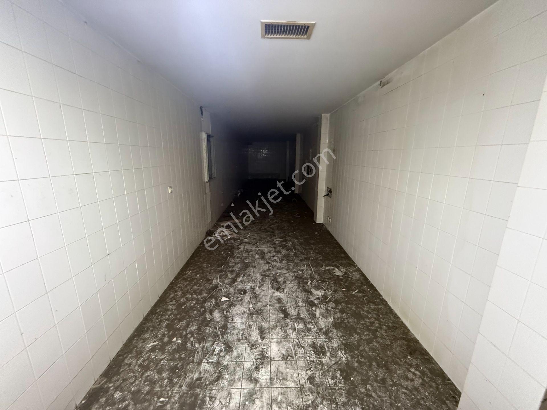 Galeria İş Merkezinde 2000 M2 İşyeri (sinema Bölümü) - Görsel 17