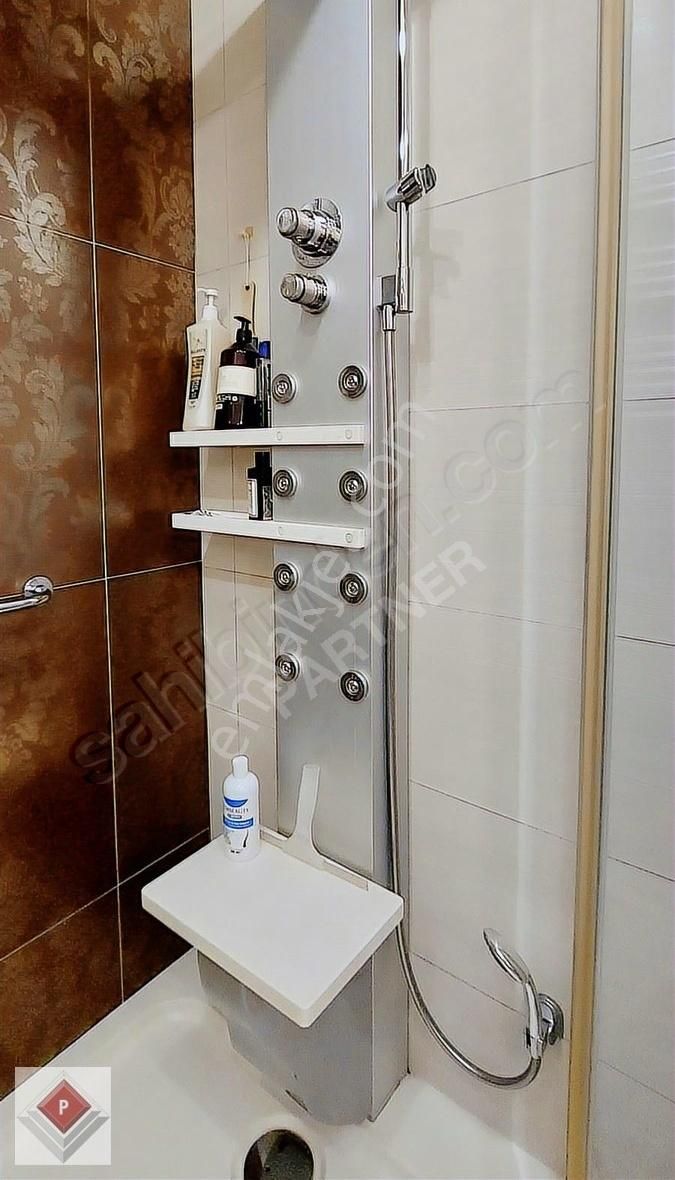 Tarabya`da Çok Lüks Konforlu Butik Sitede 4+1 Satılık Şık Daire - Görsel 21