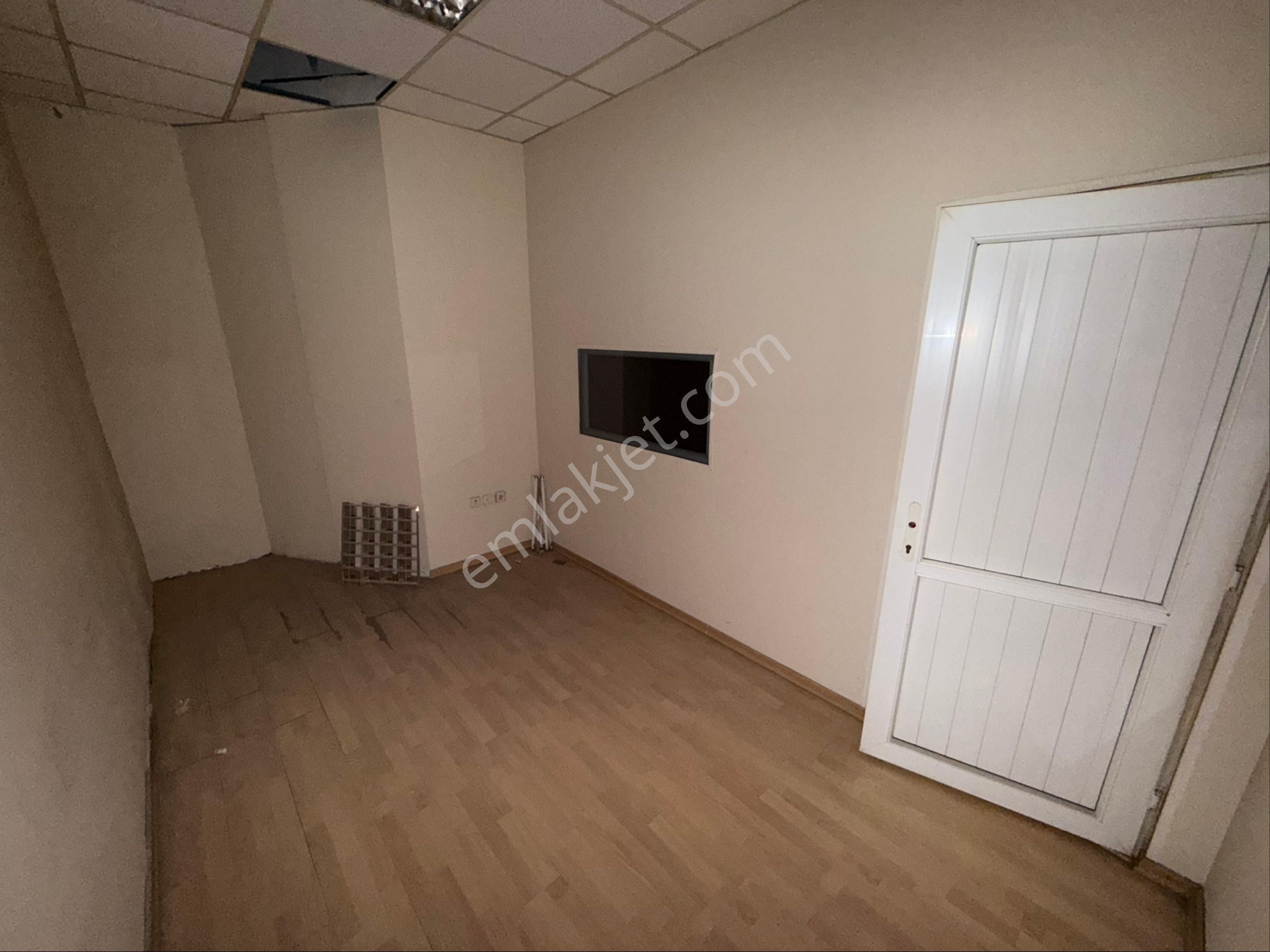 Galeria İş Merkezinde 60 M2 Kiralık Ofis - Görsel 8