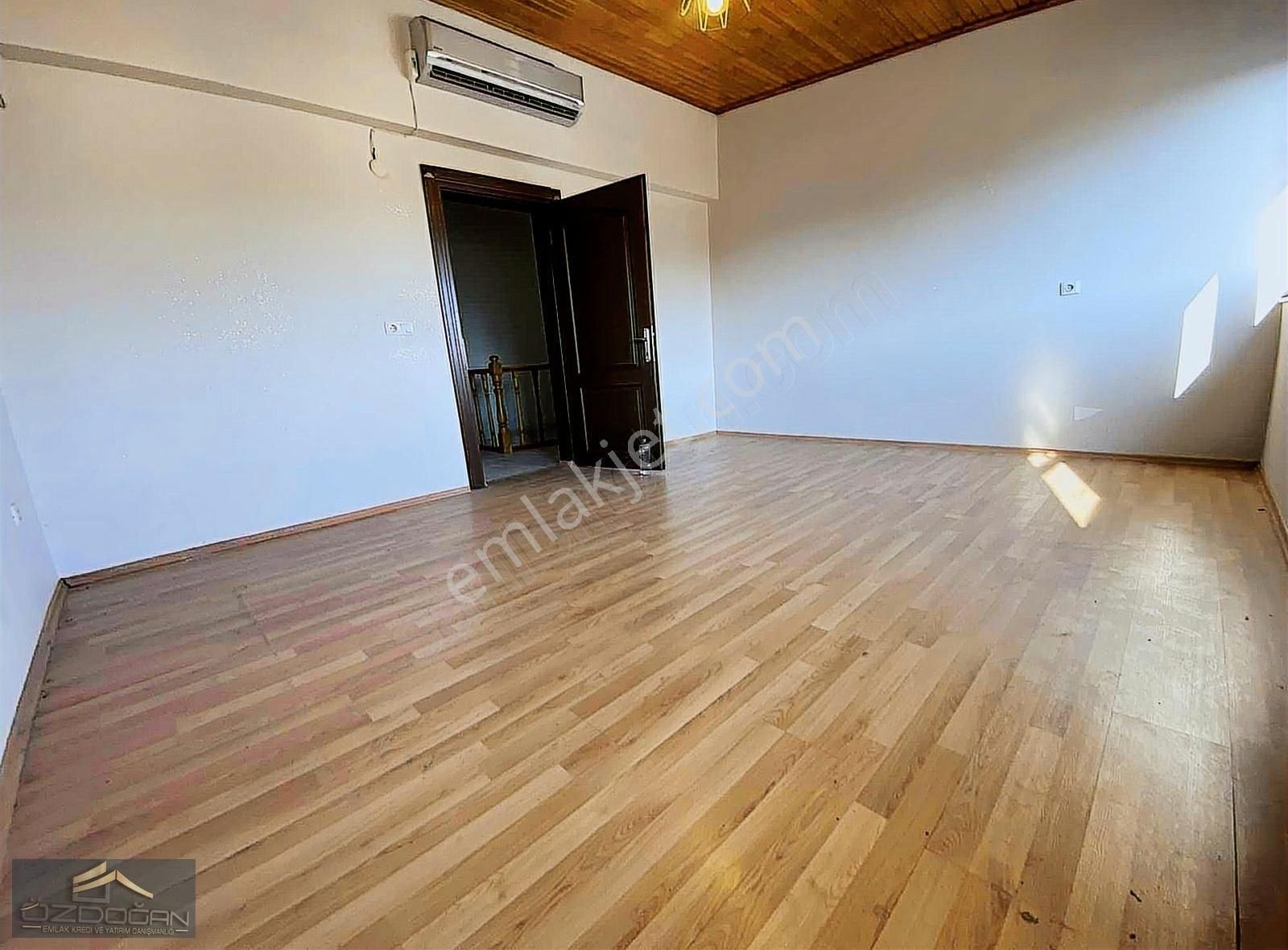 Kuzeyyaka Mahallesinde 5+1 Cadde Üzeri Satılık Dubleks Daire - Görsel 11