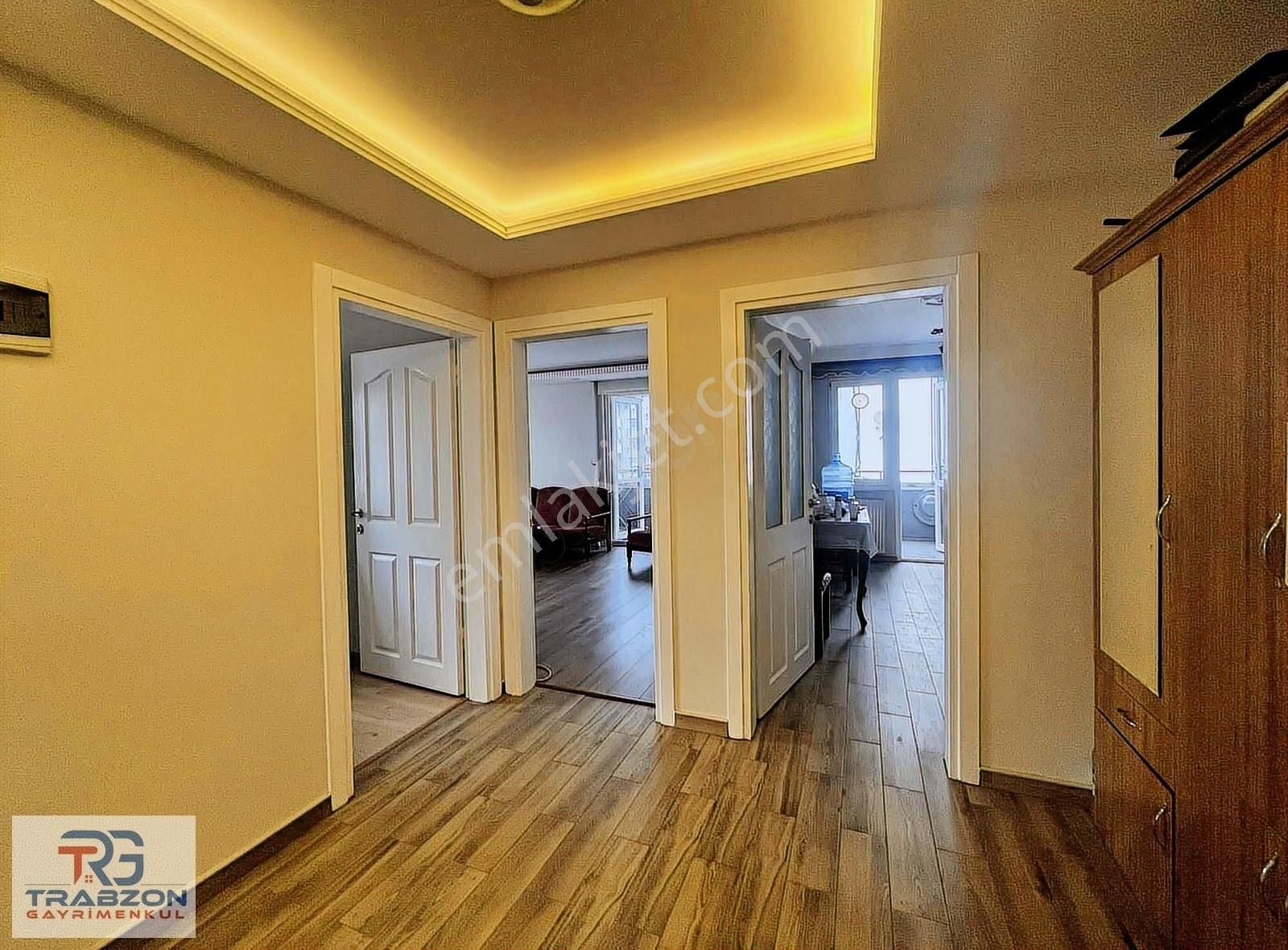 Üniversite Mahallesinde Harika Konum Ve Durumda Satılık Daire - Görsel 14
