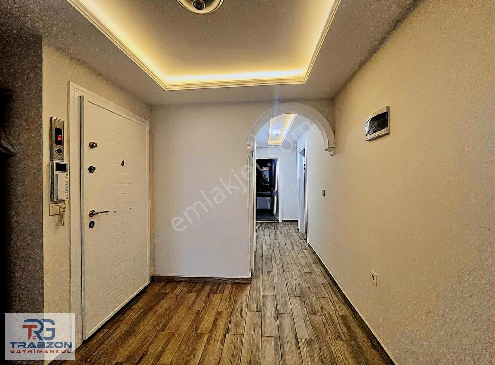 Üniversite Mahallesinde Harika Konum Ve Durumda Satılık Daire - Görsel 18