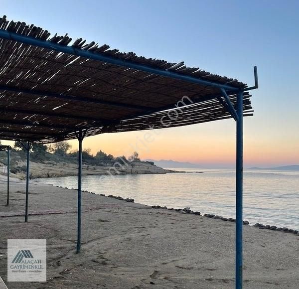 Alaçatı Gayrimenkulden Şifne Yalı Mh.de Denize Yakın Arsa - Görsel 4