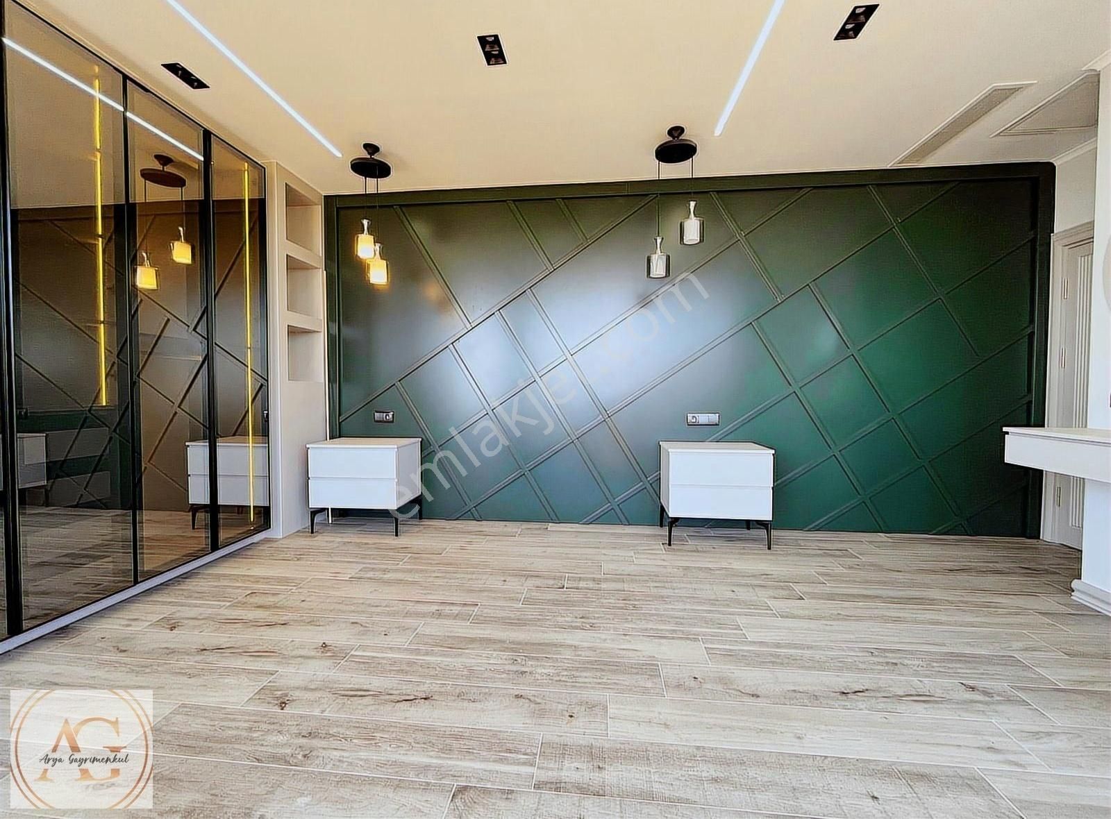 Arya'dan Muhteşem Tasarımıyla Dağ Ve Deniz Manzaralı Müstakil Ev - Görsel 15