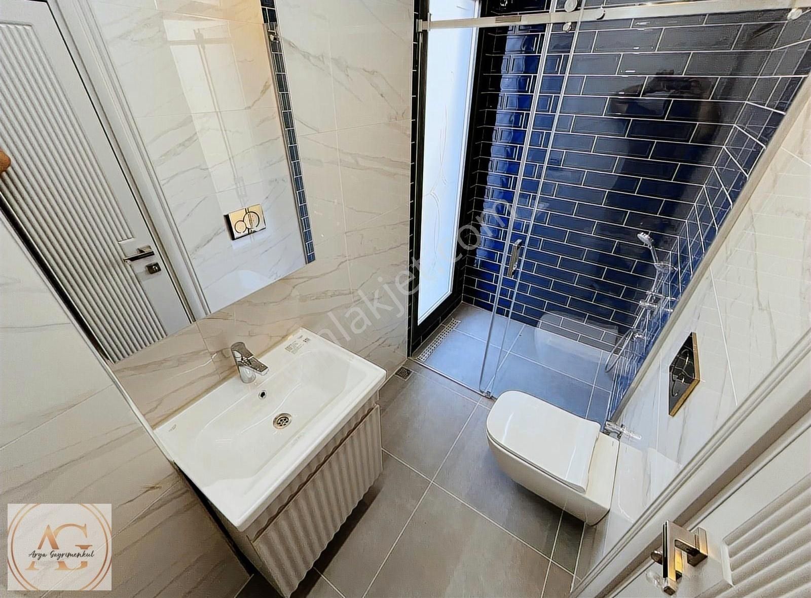 Arya'dan Muhteşem Tasarımıyla Dağ Ve Deniz Manzaralı Müstakil Ev - Görsel 21