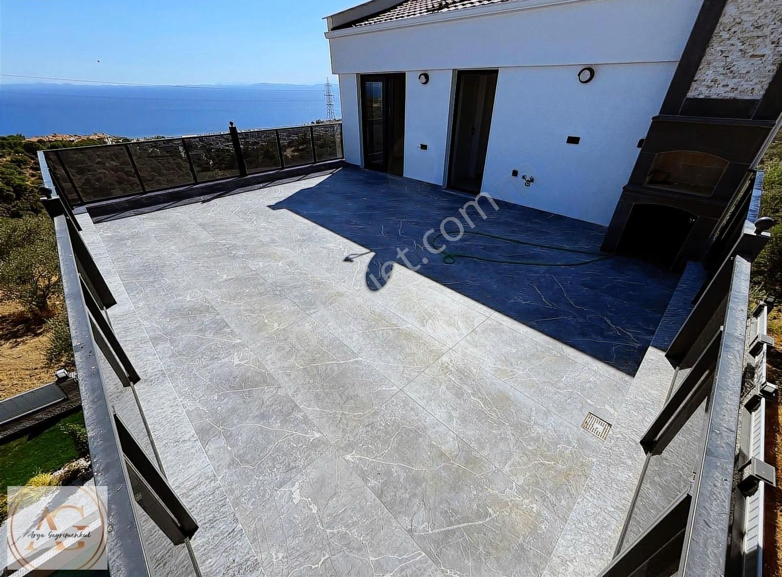 Arya'dan Konsept Havuzlu Jakuzili Türk Hamamlı 5+2 Villa - Görsel 14