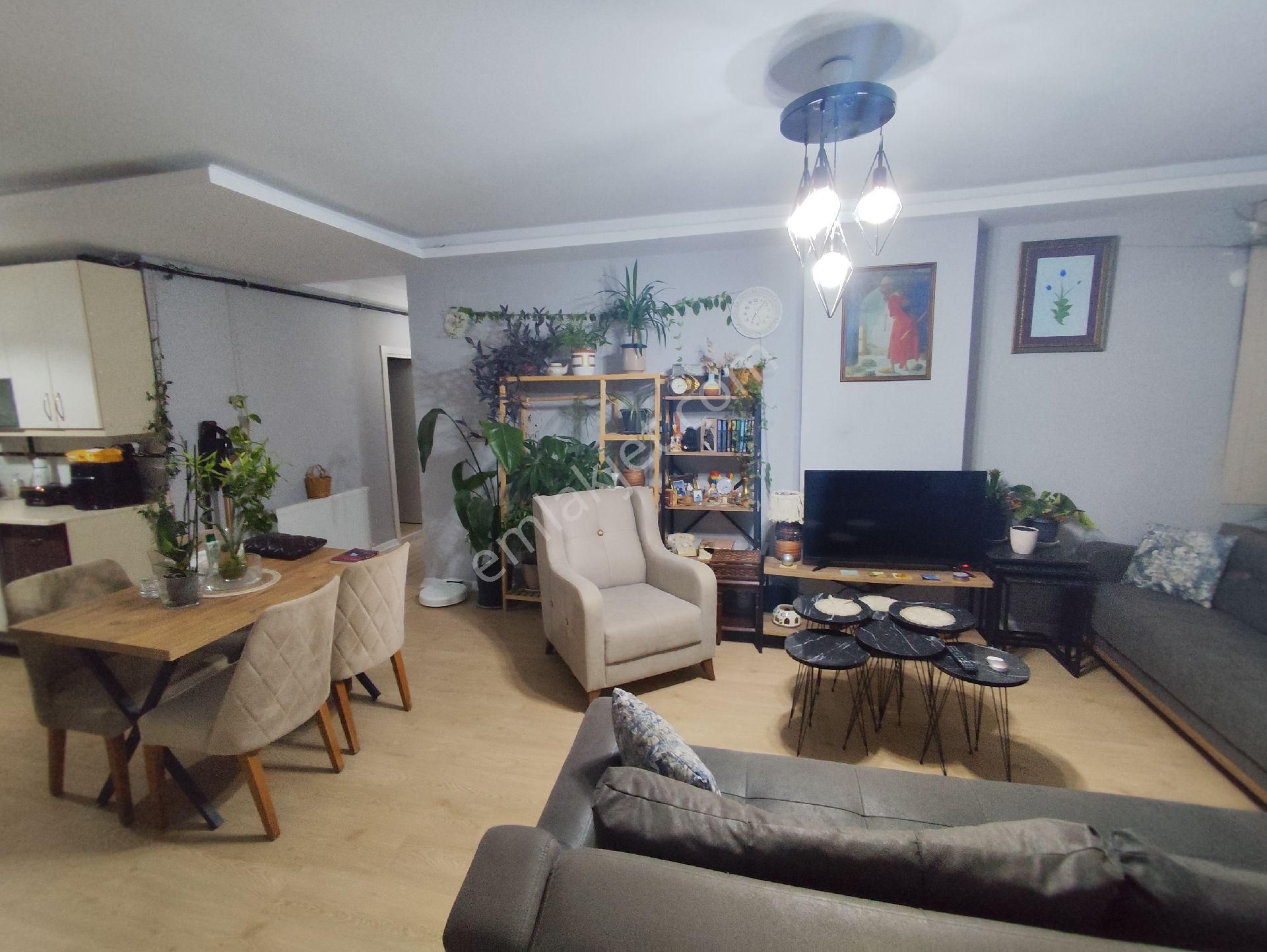 Sağlam'dan Güzelyalıda Eşsiz Göl Manzaralı Doğalgazlı 3+1 Satılık Daire - Görsel 4