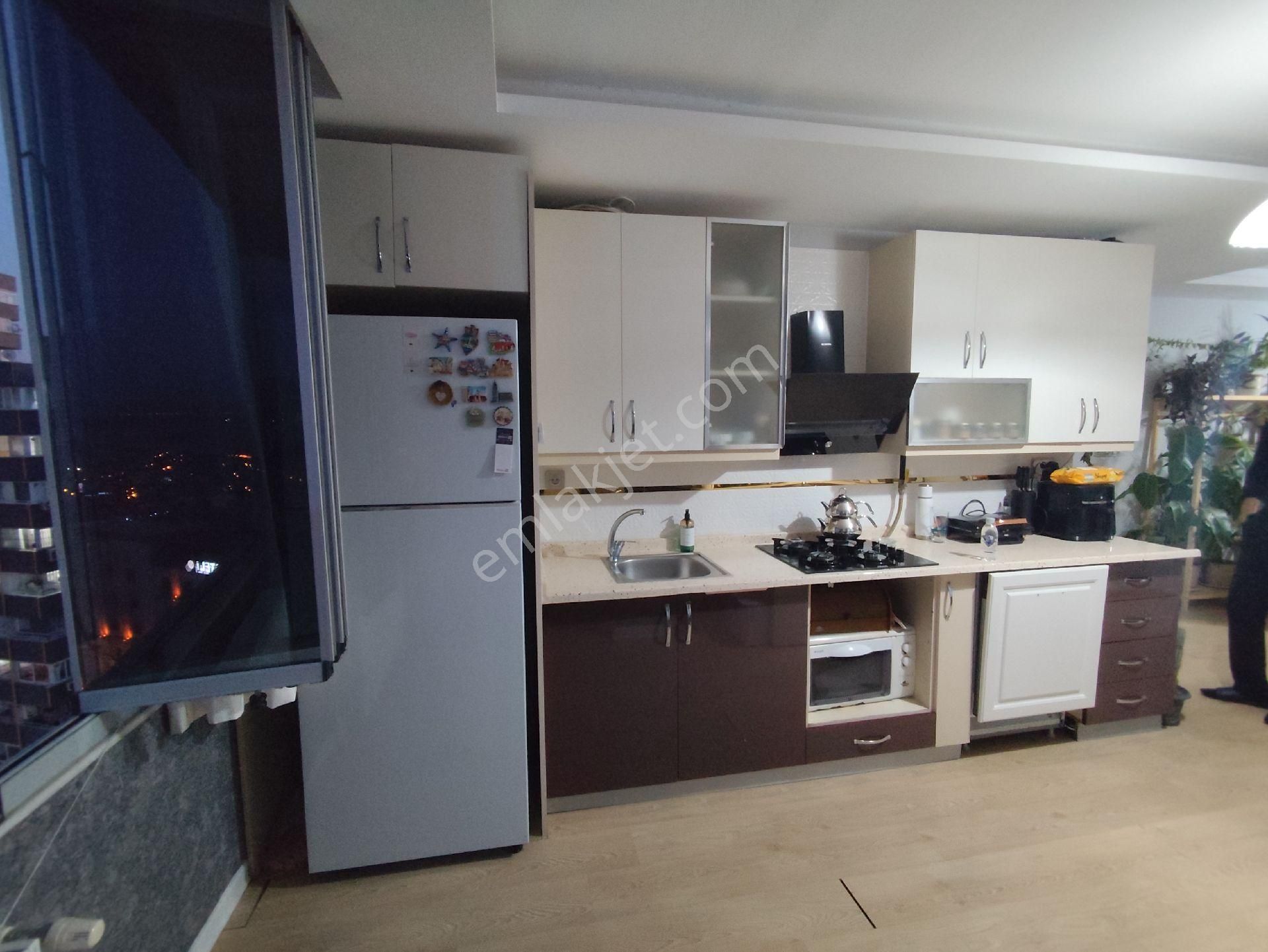 Sağlam'dan Güzelyalıda Eşsiz Göl Manzaralı Doğalgazlı 3+1 Satılık Daire - Görsel 12