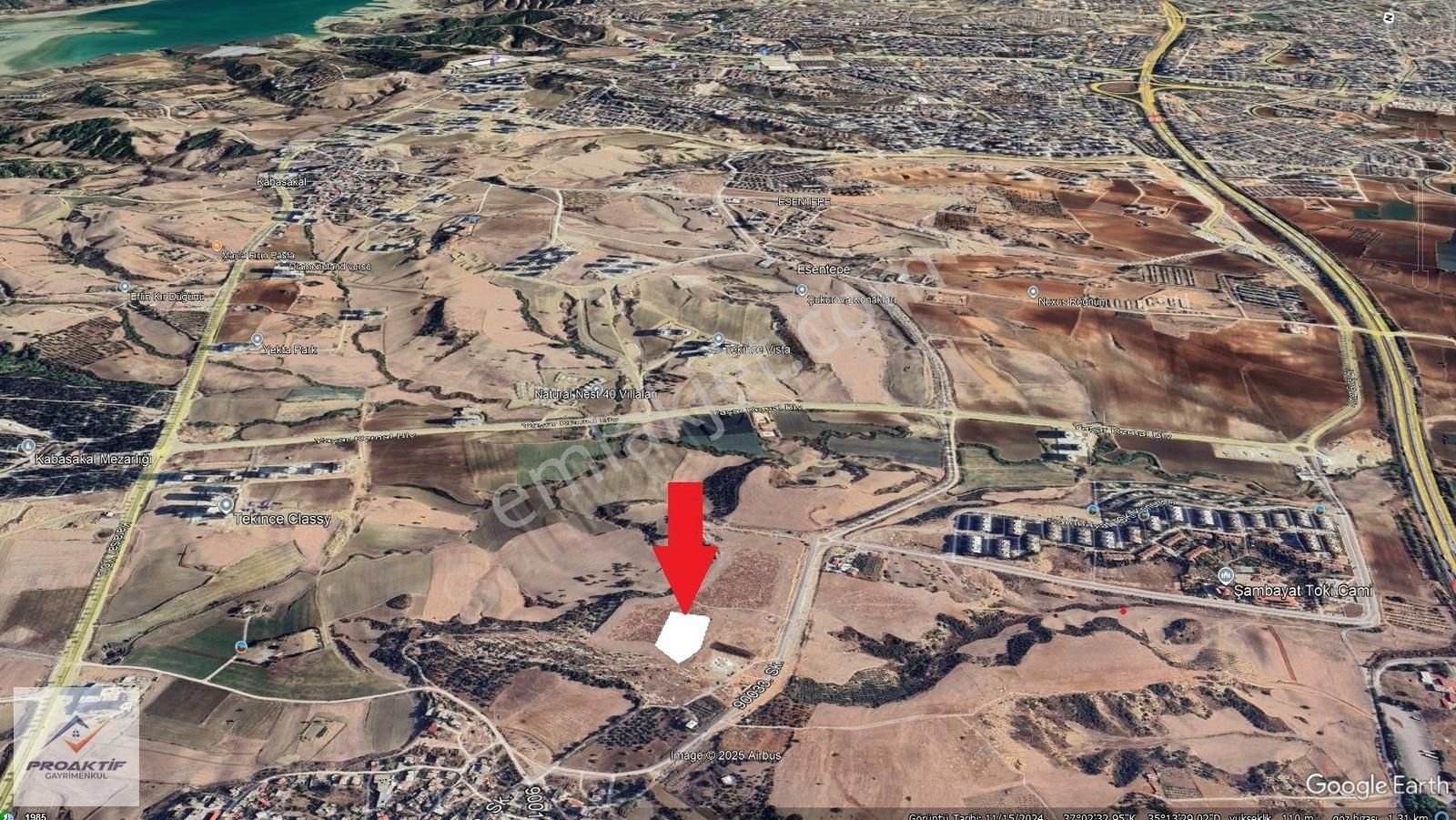 Şambayat Toki Lerin Kuzeyinde Köşe Parsel