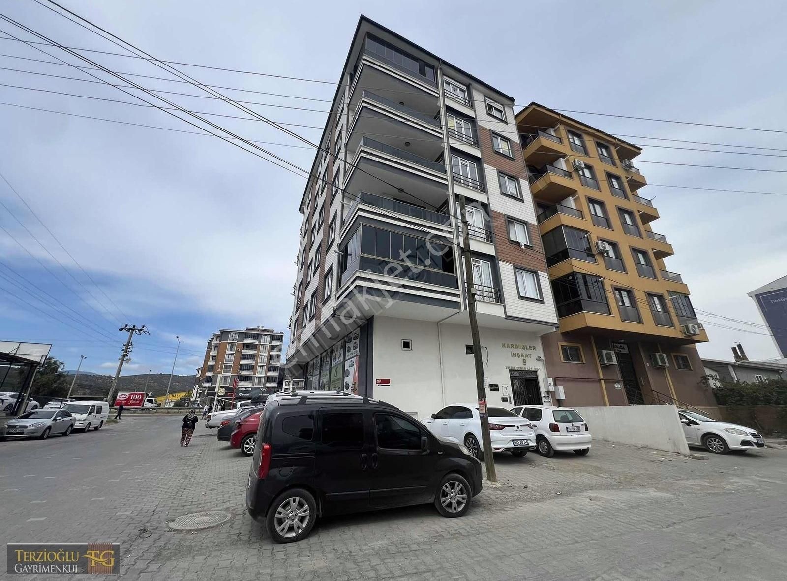 Terzioğlu'ndan Kadıköyde Canakkale Yoluna 30 M Satılık Daire