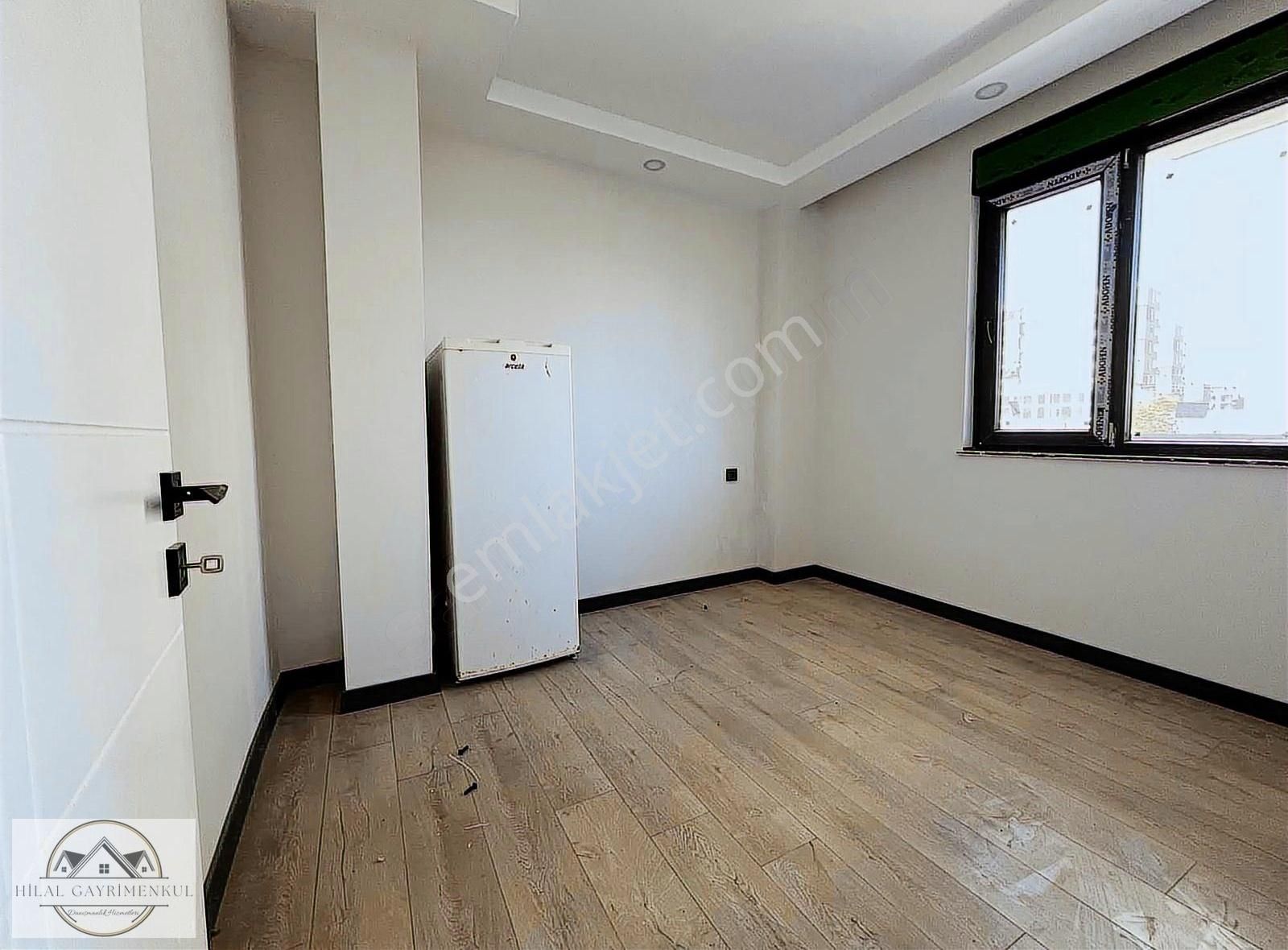 Hilal Gayrimenkul'den Fevzi Çakmakta Havuzlu Siteiçi Geniş*1+1* - Görsel 4