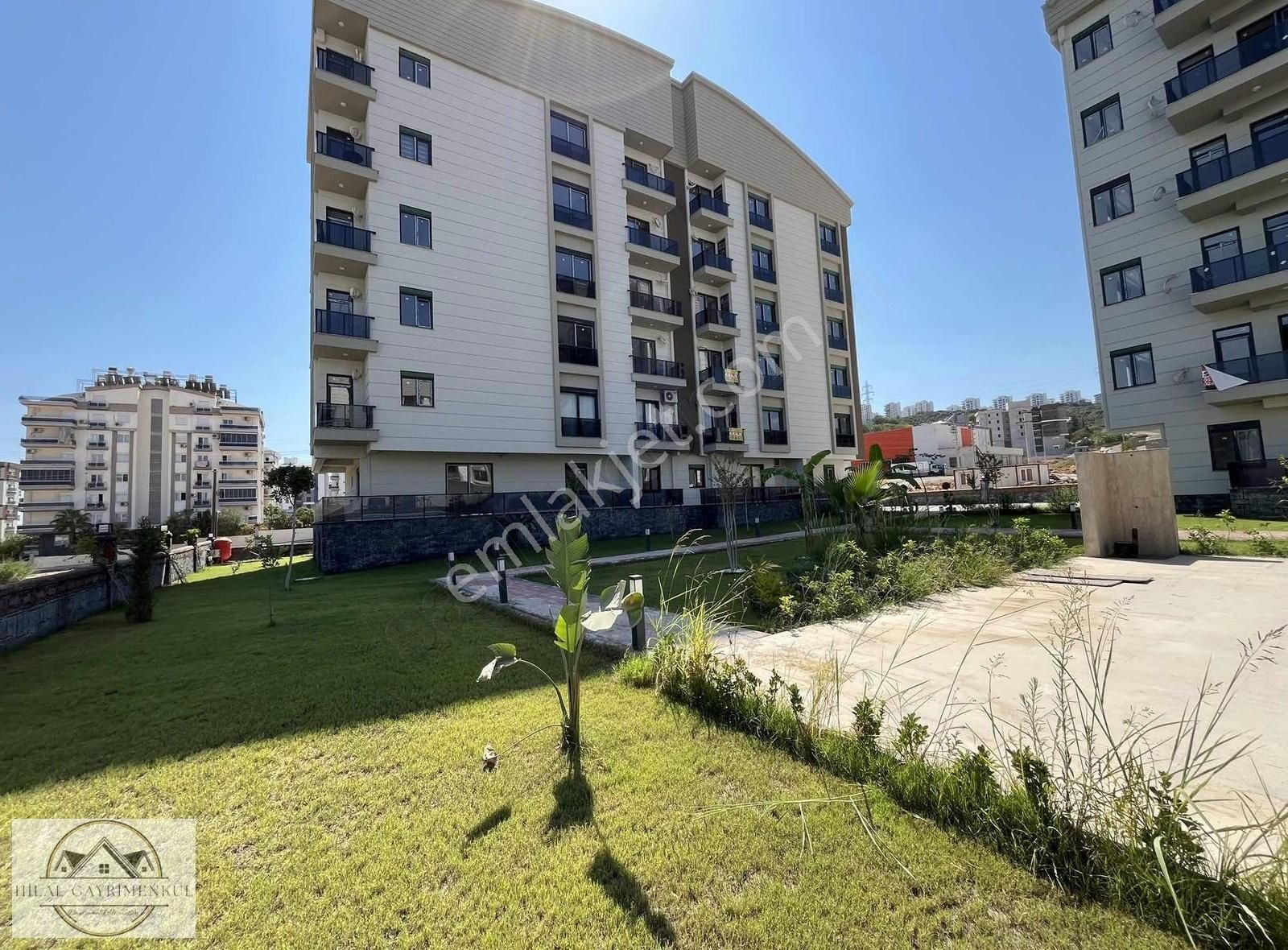 Hilal Gayrimenkul'den Fevzi Çakmakta Havuzlu Siteiçi Geniş*1+1* - Görsel 7