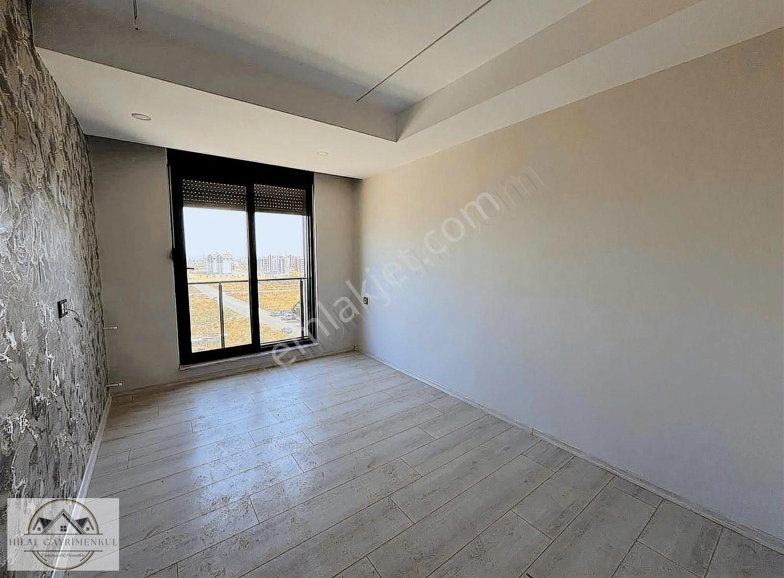Hilal Gayrimenkul'den Siteiçi Yatırımlık Kullanışlı Geniş**1+1** - Görsel 14