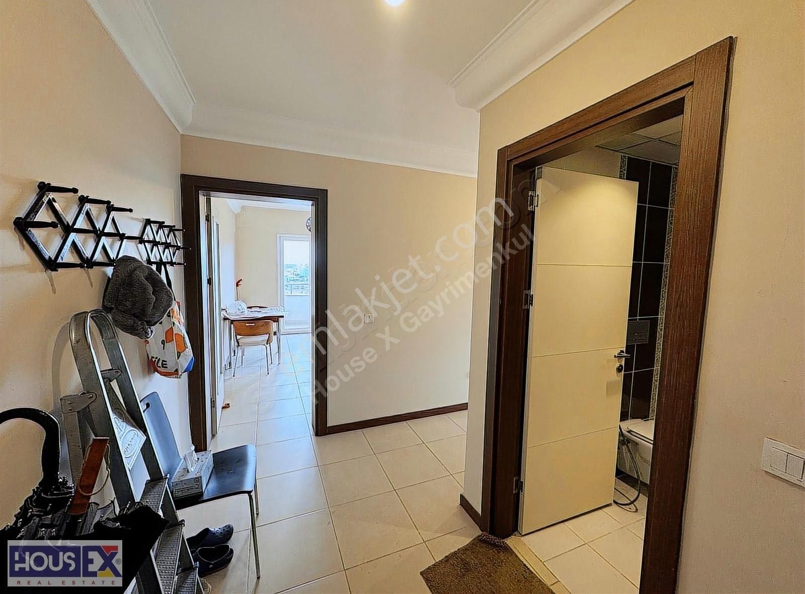 Crown Tower`da Kapali Mutfak Yuksek Kat Satılık 2+1 - Görsel 21