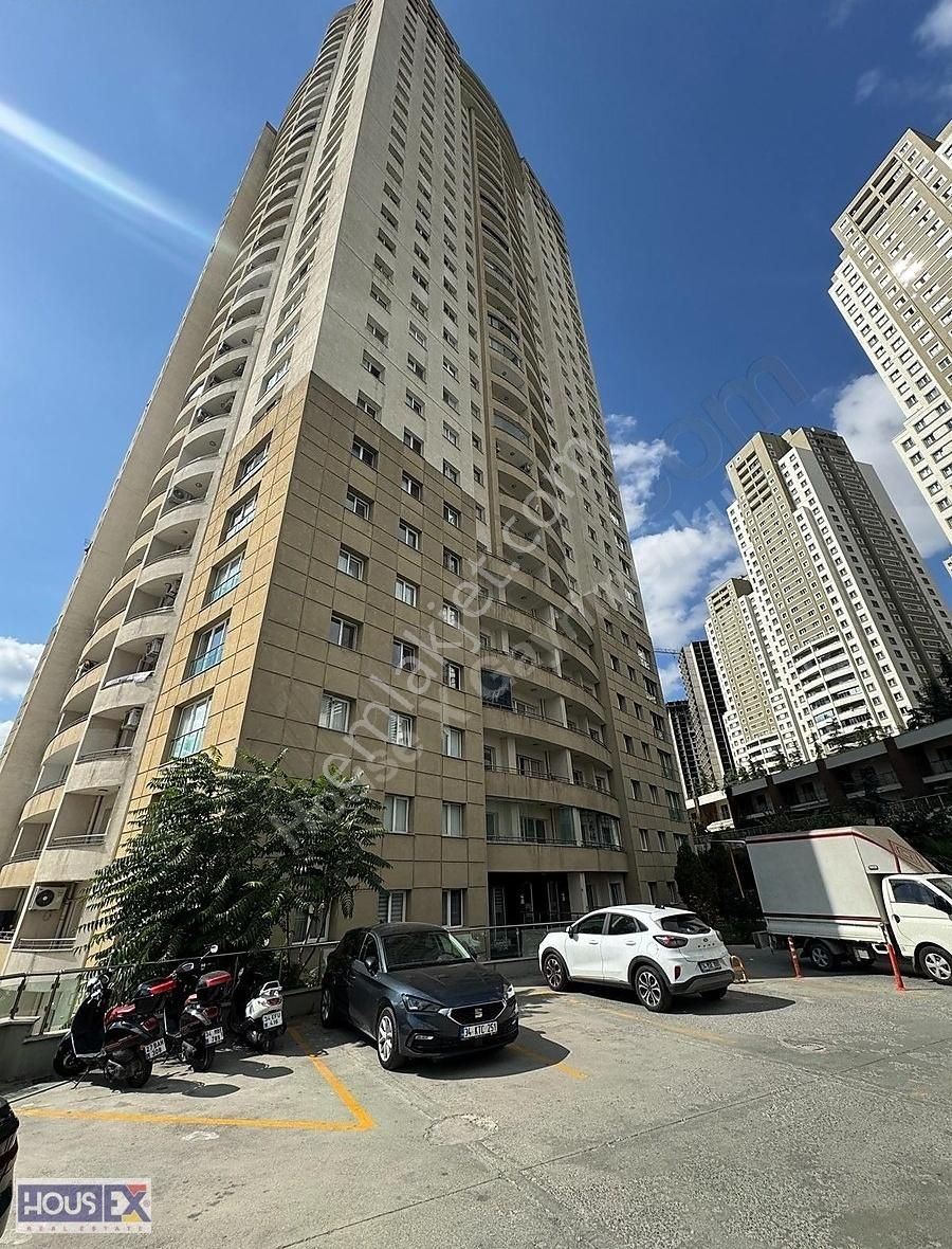 Crown Tower`da Kapali Mutfak Yuksek Kat Satılık 2+1 - Görsel 16