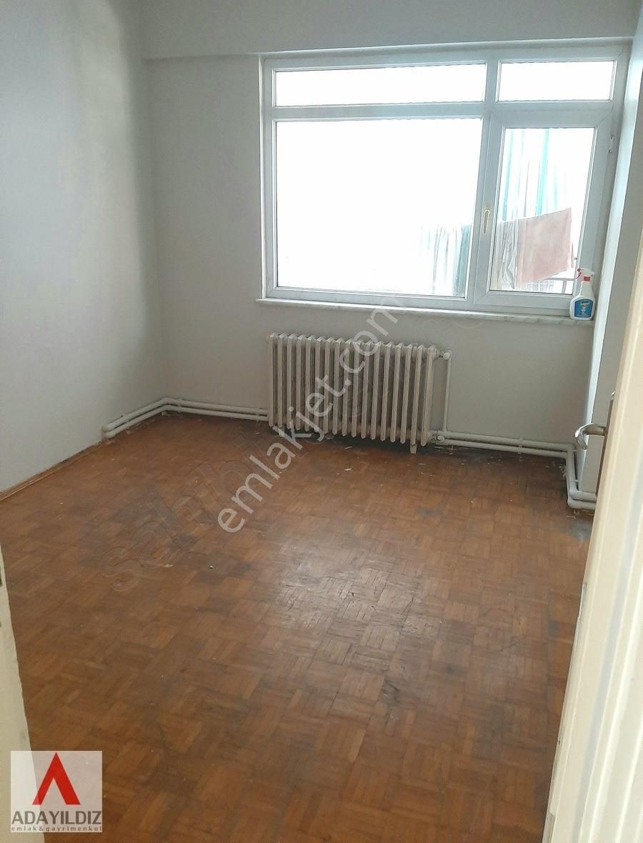 Adapazarı Merkezde Çark Cadde Kiralık 3+1 Daire - Görsel 17