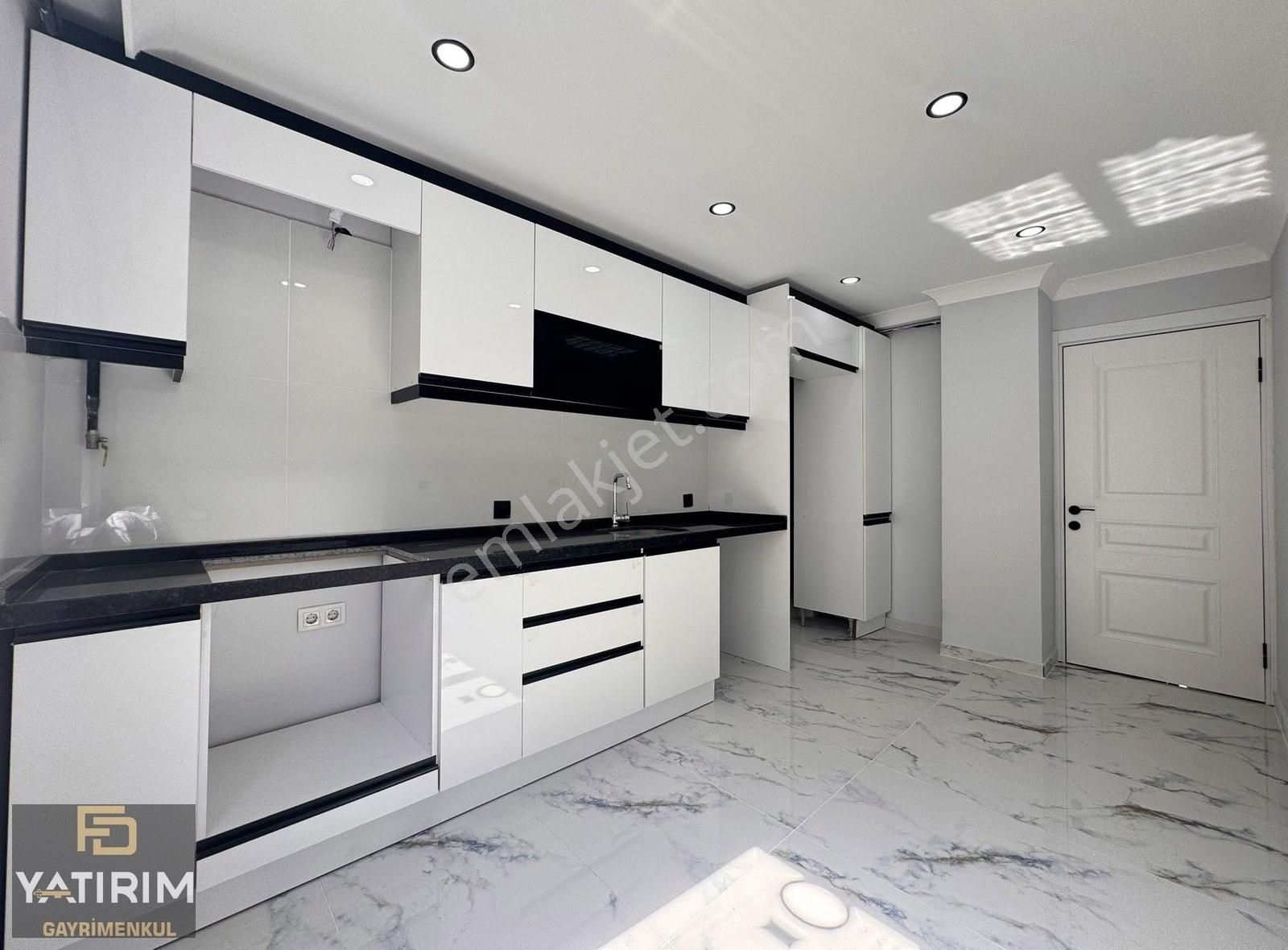 Marmaray Durağına Yürüme Mesafesinde 2+1 95 M² Lüx Orta Kat - Görsel 9