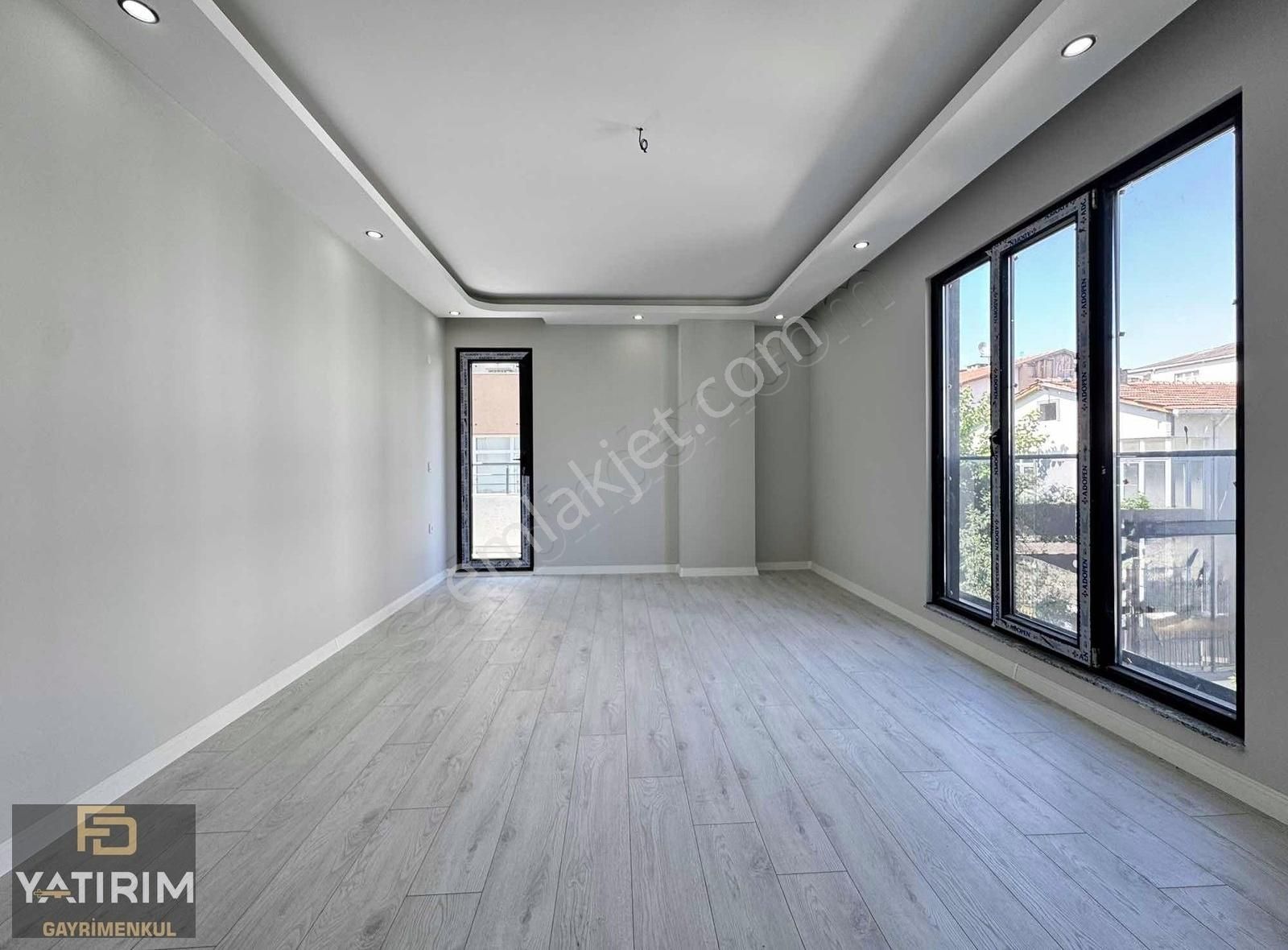 K.karabekir Mah Asansörlü Lüx 2+1 95 M2 Sıfır En Üst Kat Daire