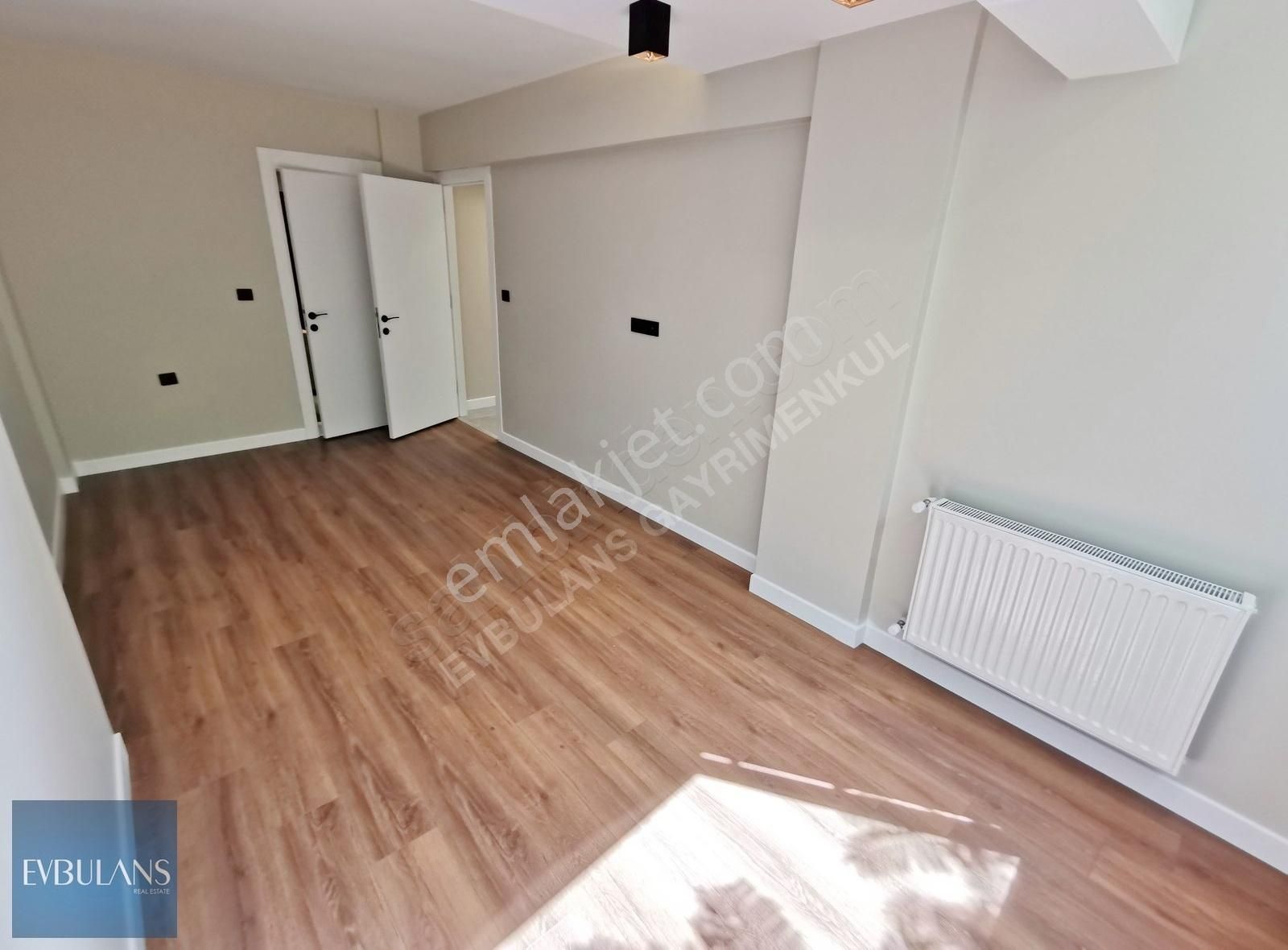 Bostanlı Sahile Yürüme Mesafesinde Ara Kat Kapalı Mutfak 3+1 - Görsel 19