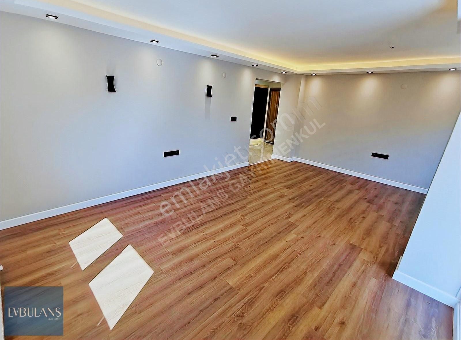 Bostanlı Sahile Yürüme Mesafesinde Ara Kat Kapalı Mutfak 3+1 - Görsel 17