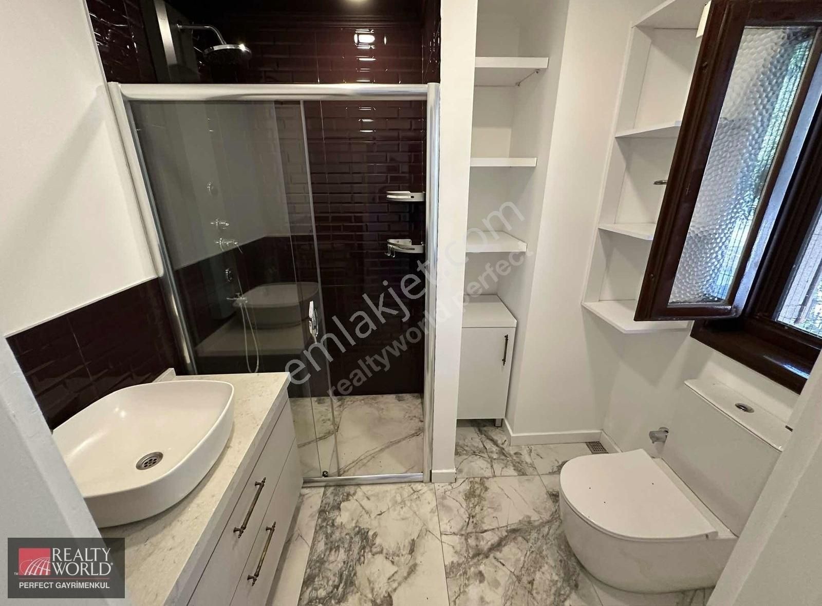 *realty World* Zekeriyaköy Çarşı İçinde Nezih Kiralık 6a Koza - Görsel 21