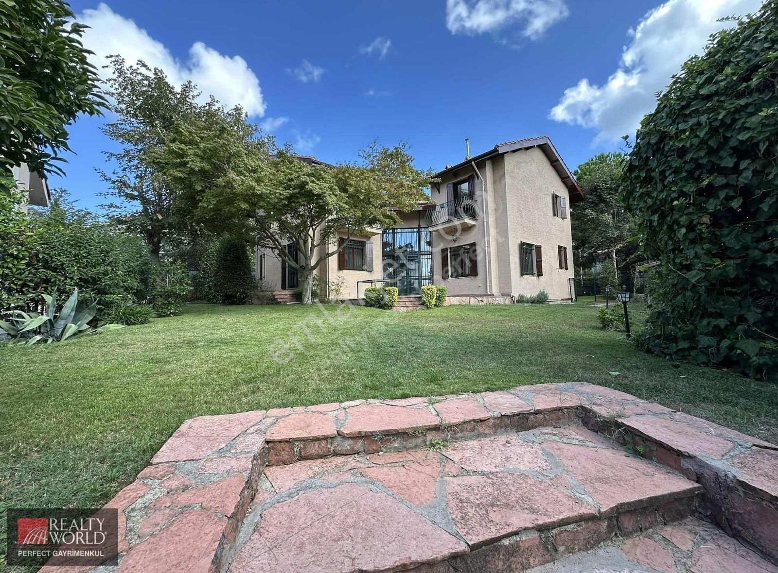 *realty World* Zekeriyaköy Çarşı İçinde Nezih Kiralık 6a Koza - Görsel 10