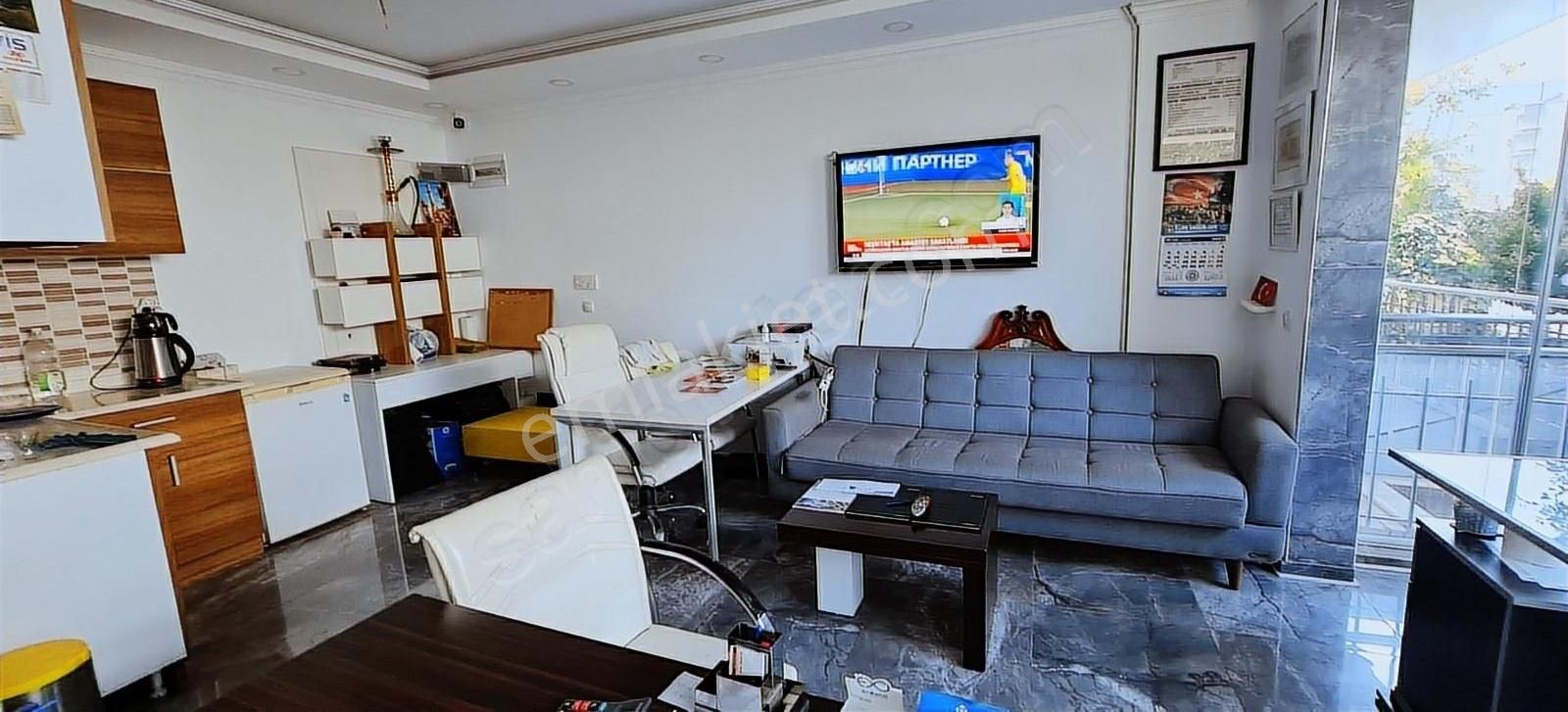 Güzeloba Caddeye Yakın Ofis (konut Tapulu)40 M2 Kredi Ve Yabancı - Görsel 5
