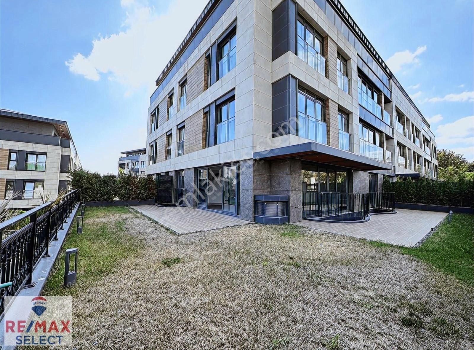 Selenıum Park Villa Konforu 5,5+1 Özel Bahçeli&teraslı Dubleks