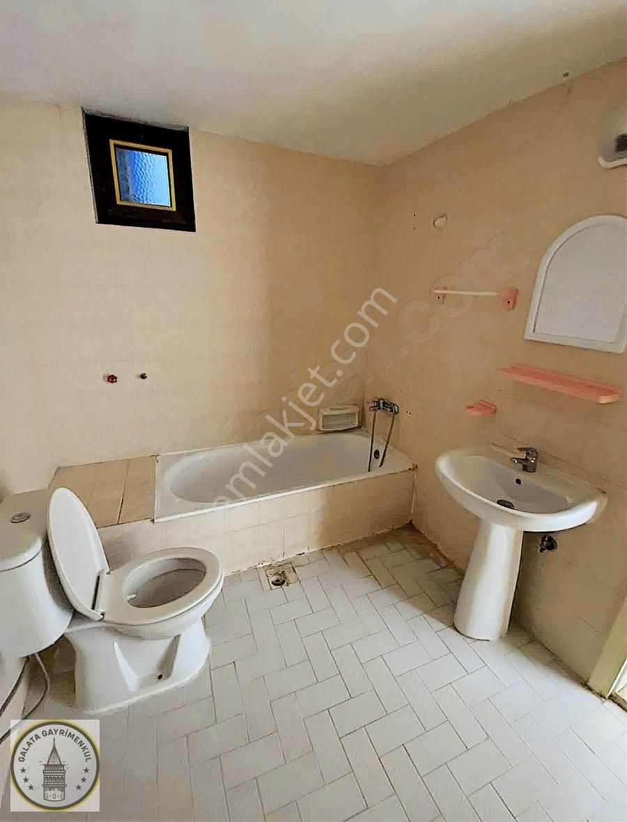 Konak Mahallesinde 2+1 Kapalı Mutfak Satılık Daire - Görsel 12