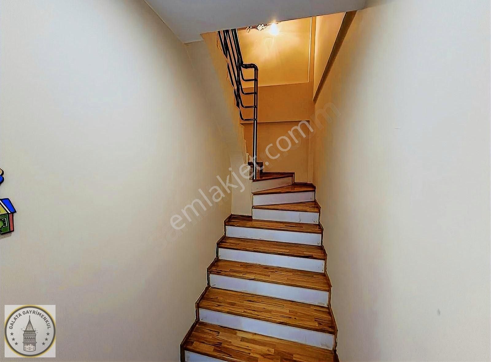 Galata; Dan Söke Çeltikçi Mah De 200 M² Dubleks 5+1 Daire - Görsel 20