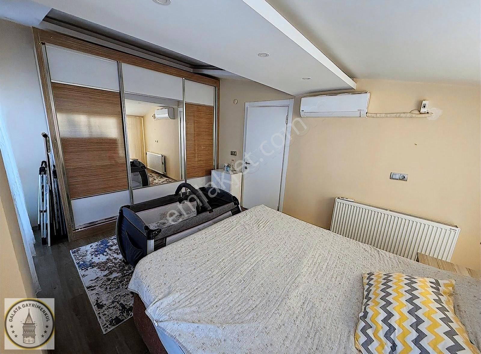 Galata; Dan Söke Çeltikçi Mah De 200 M² Dubleks 5+1 Daire - Görsel 12