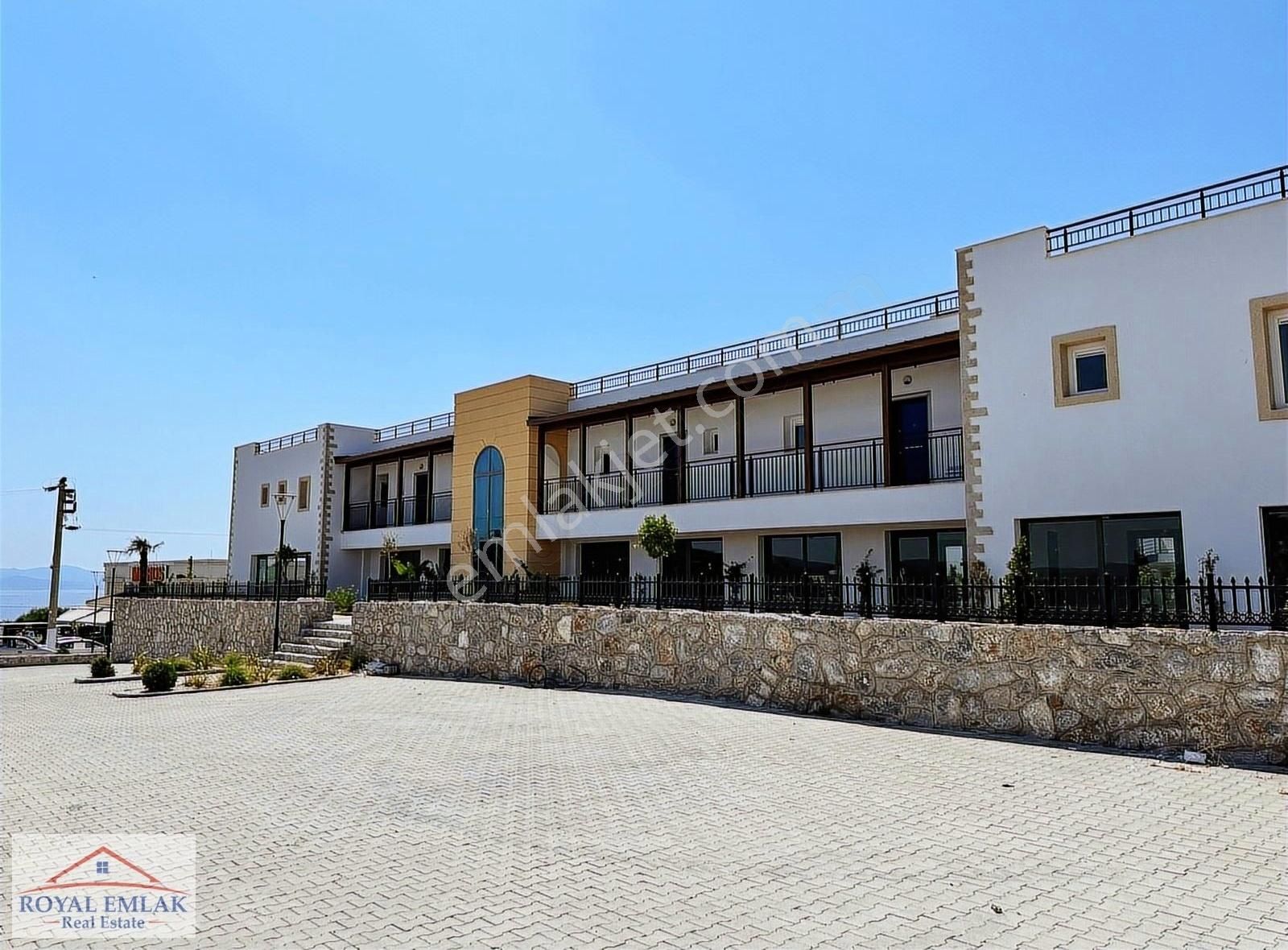 Cadde Üstü Satılık Daire, Dükkan Ve Ofis İçin Uygun - Görsel 2