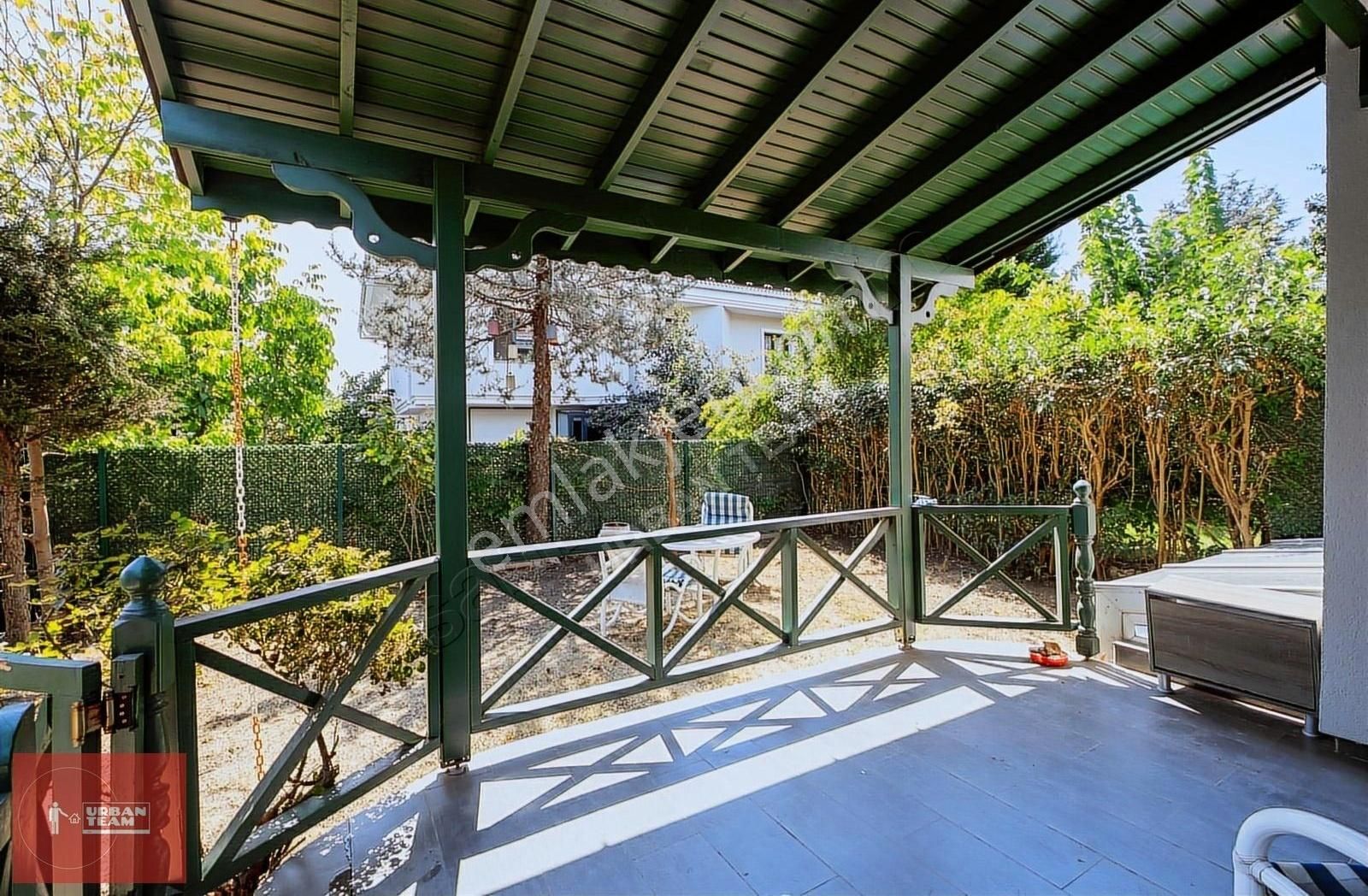 Kurtköy Çamlık Gardenpark Sitesi Bahçeli 5+2 Eşsiz Satılık Villa - Görsel 35