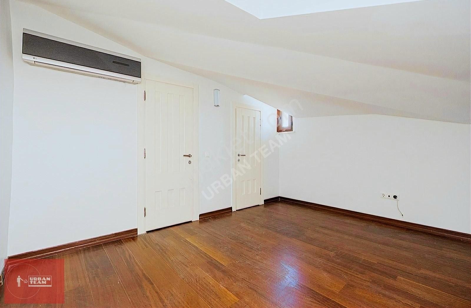 Kurtköy Çamlık Gardenpark Sitesi Bahçeli 5+2 Eşsiz Satılık Villa - Görsel 31