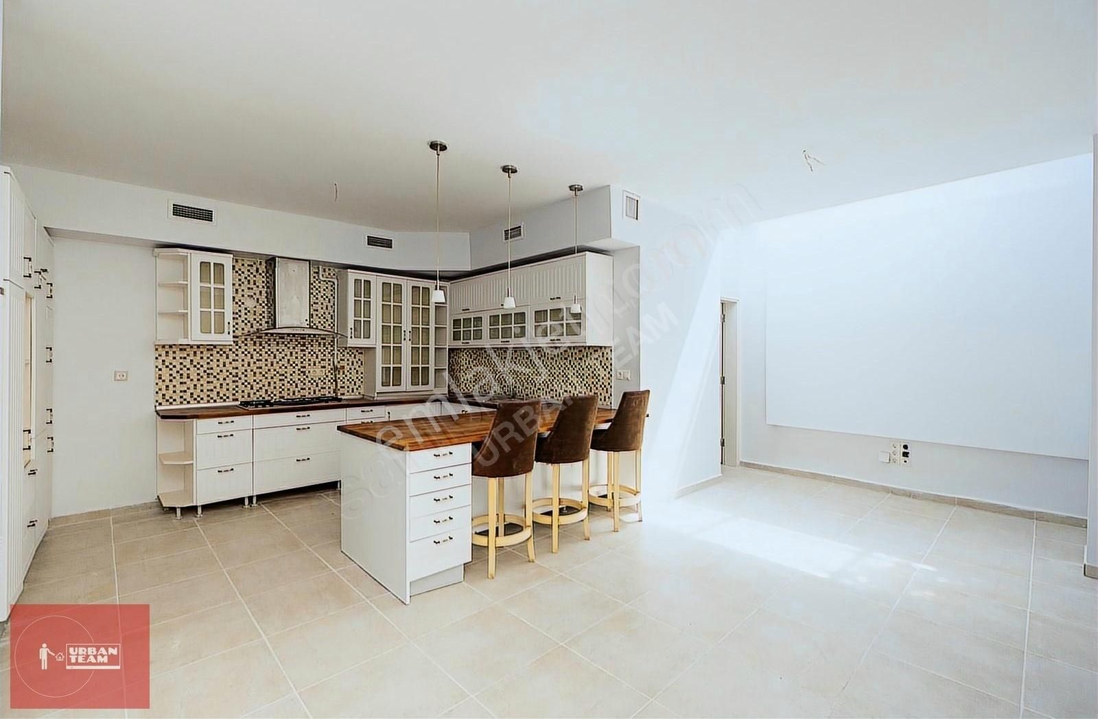 Kurtköy Çamlık Gardenpark Sitesi Bahçeli 5+2 Eşsiz Satılık Villa - Görsel 23