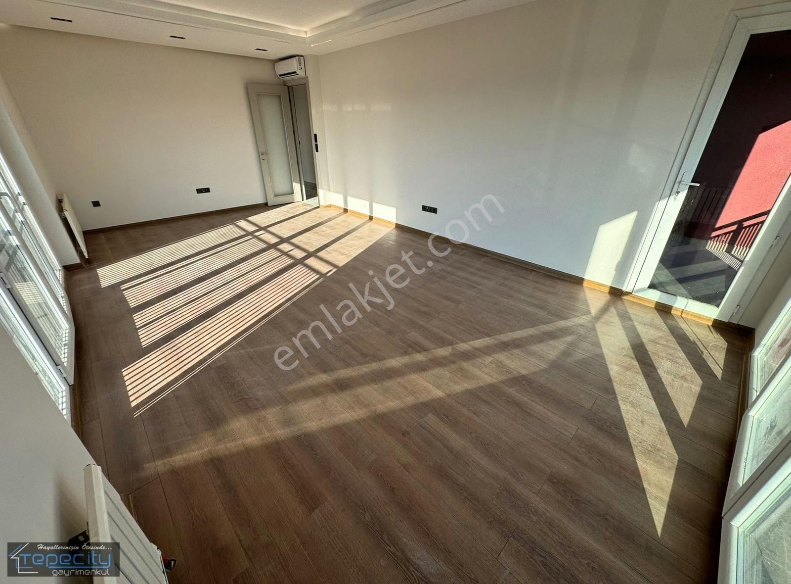 Yenibosna Radara Yakın 3+1 Sıfır Satılık Site İçi Daire - Görsel 15