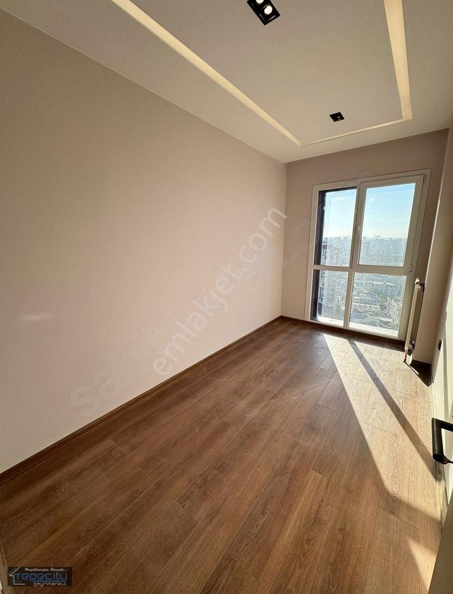 Yenibosna Radara Yakın 3+1 Sıfır Satılık Site İçi Daire - Görsel 3