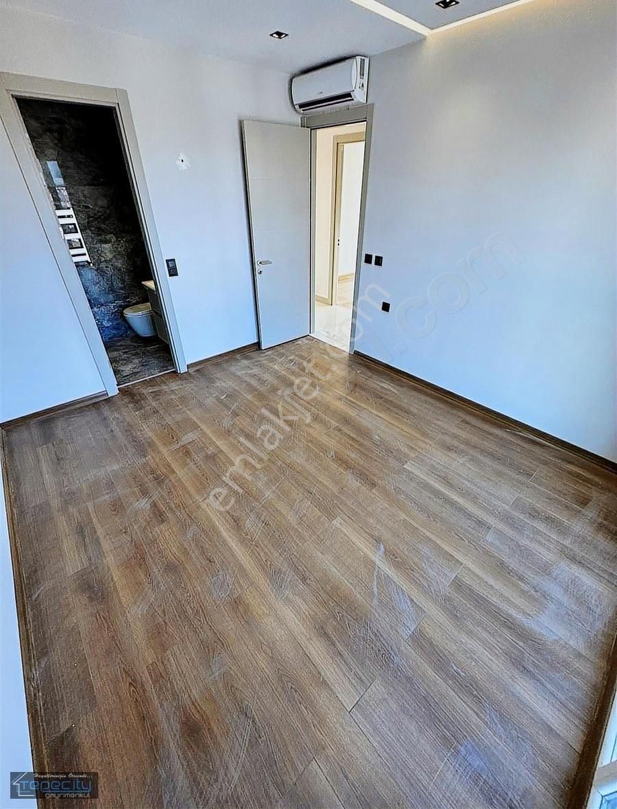 Yenibosna Radara Yakın 3+1 Sıfır Satılık Site İçi Daire - Görsel 18